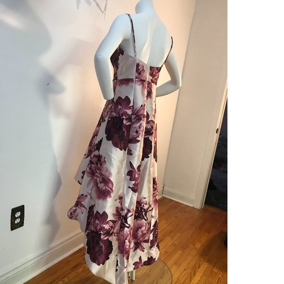 NWT $275 Le Chateau Asymmetrical Graduation Pink Floral Formal Satin gown dress - Picture 3 of 5